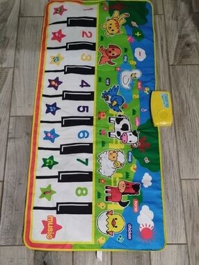Interactive Kids Piano Play Mat with Animal Graphics - Yellow/Green/Blue